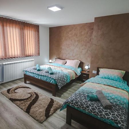 Kristal Apartmani Arandjelovac Exterior photo